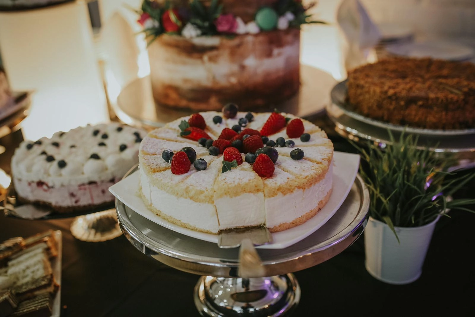 Cheesecake na slatkom stolu